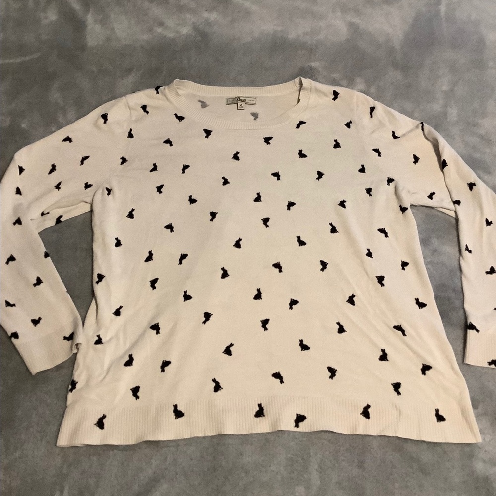 BASS rabbit crew neck sweater